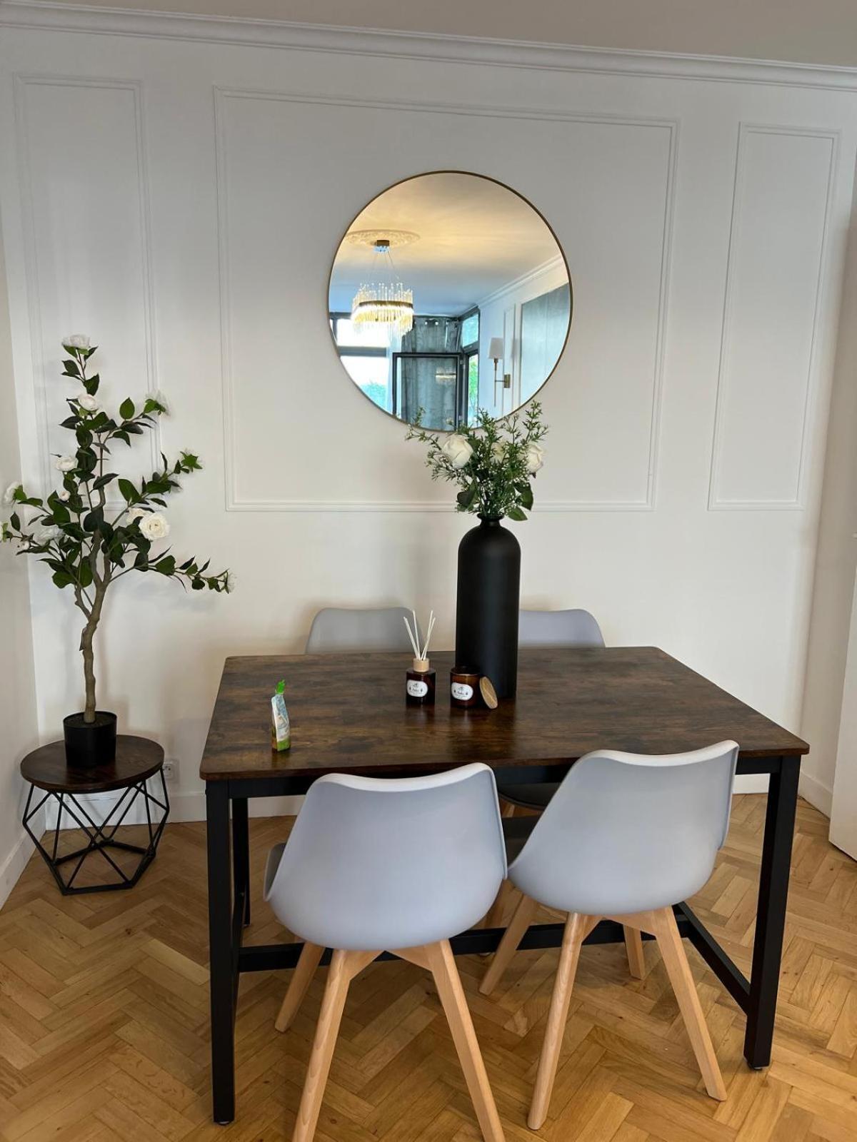 Excellent Apartment For Familly Clichy Exterior photo